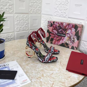 Dolce & Gabbana heýkeli topuk sandallary